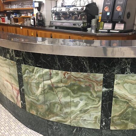 巴黎 A La Pinte Du Nord酒店 外观 照片